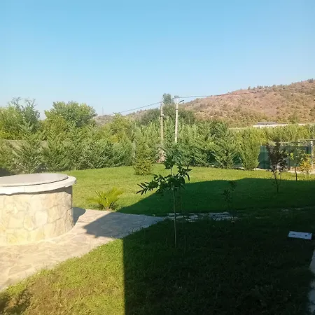 Apartament Bujtina4a Rrenc *