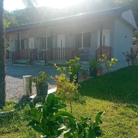 Bujtina4a Rrenc Apartament *